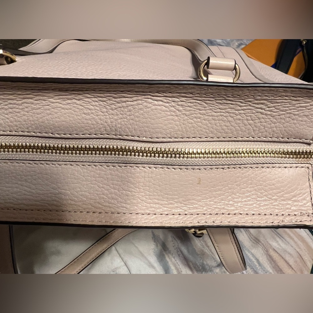 Michael Kors - Picture 2 of 5